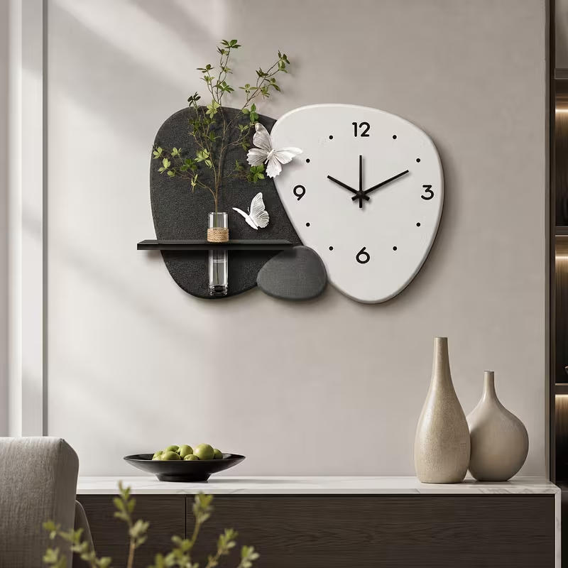 Modern Quartz Wall Clock with Integrated Display Shelf
