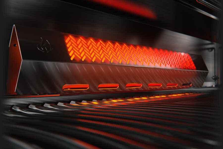 Napoleon Prestige PRO 825 Gas Grill with Infrared Rear Burner