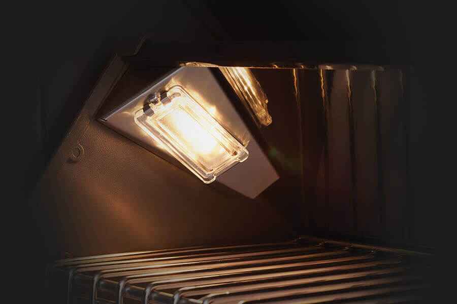 Napoleon Prestige PRO 825 Gas Grill with Infrared Rear Burner