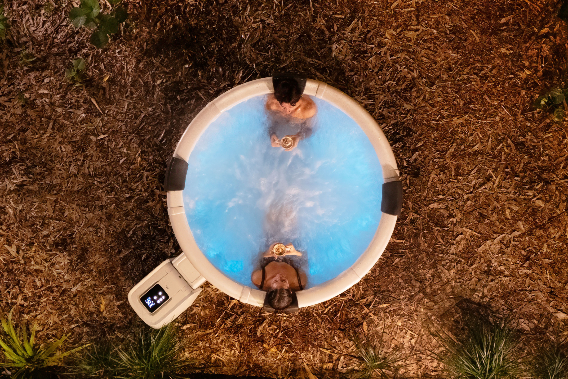 MSpa Denver Frame Series Rigid Hot Tub | Up to 6 Person