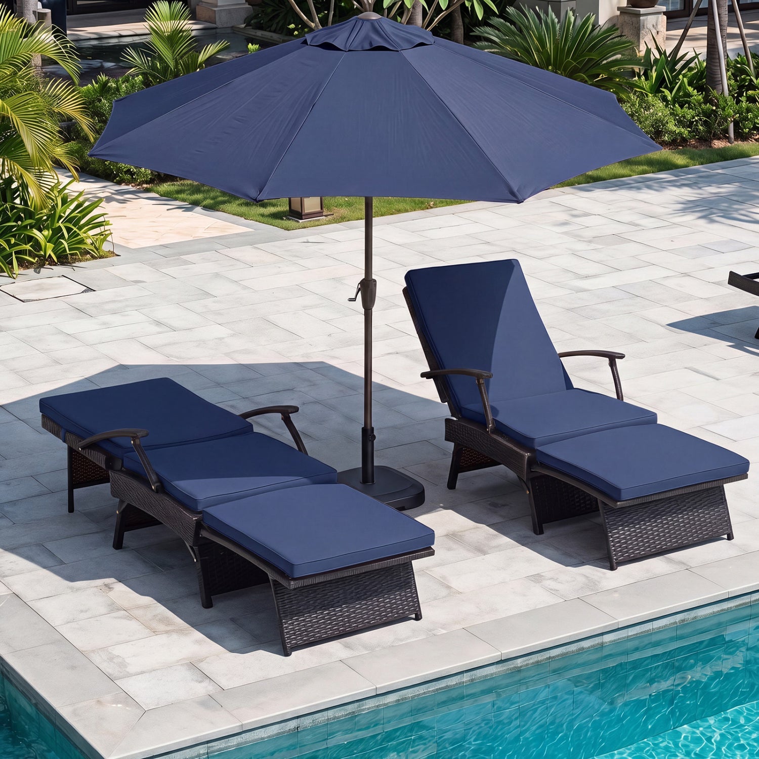 Folding Wicker Chaise Lounge with Adjustable Backrest & Ottoman