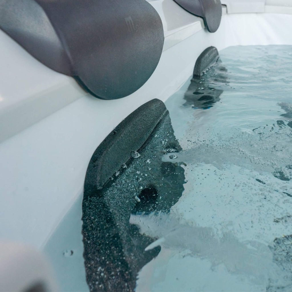 MSpa Oslo Supreme 6-Person Square Spa – 120 Jets, LED Lights & App Control